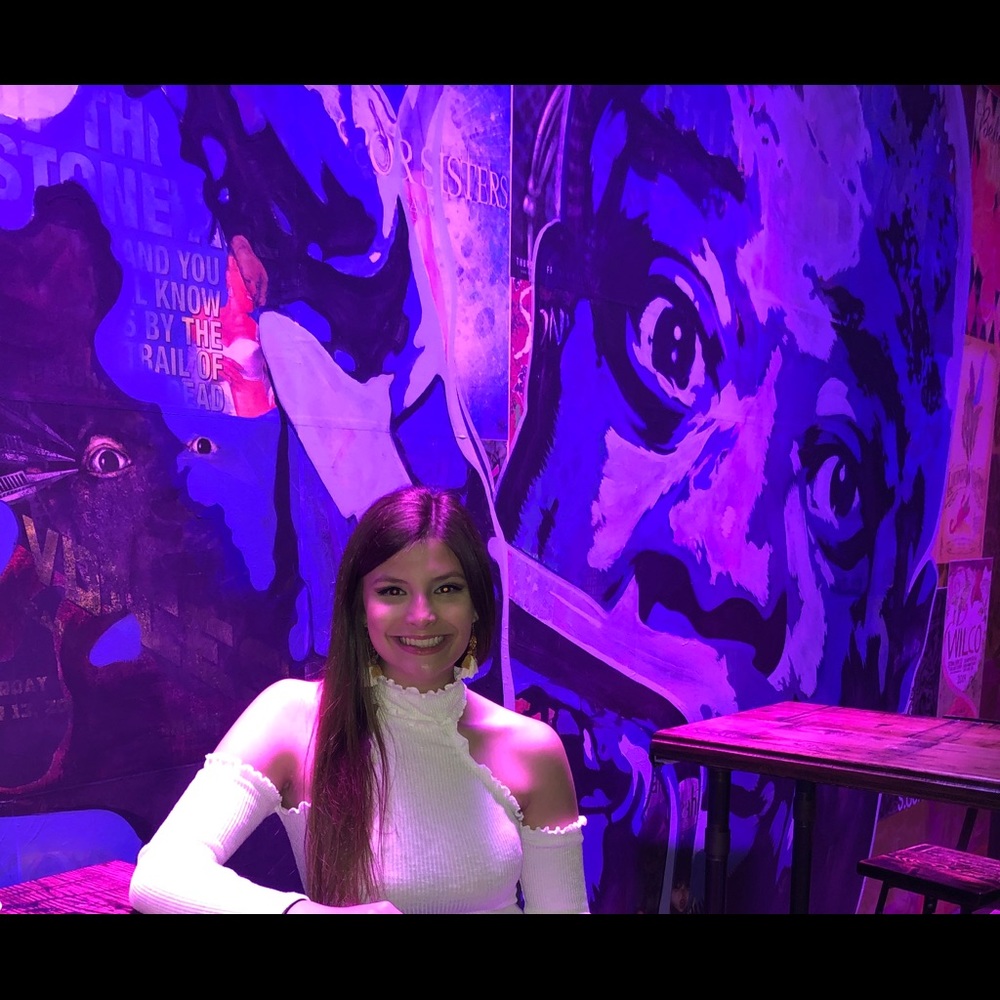 Meet your Posher, Samantha